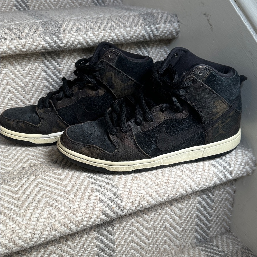 Nike iguana M9